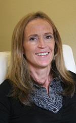 Photo of Lucy Harris